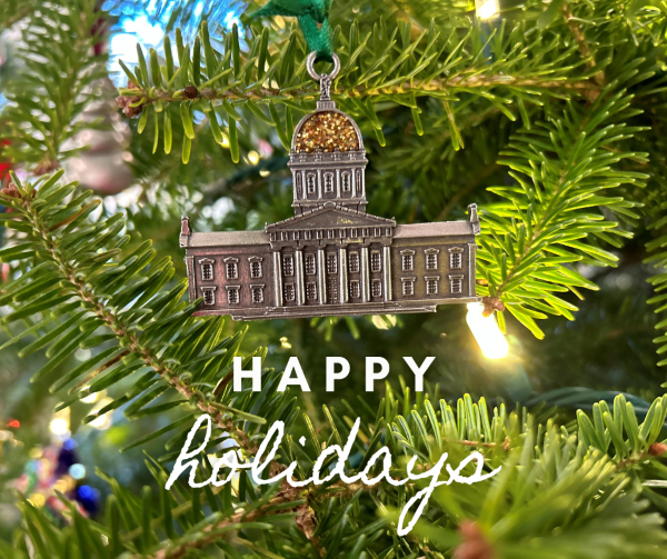 Image of Vermont Statehouse ornament with caption "Happy Holidays"
