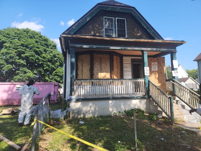 Walnut Way is partnering with the City of Milwaukee to turn this formerly house at 2654 N. 15th St., pictured in August 2023, into a showcase for clean energy renovations.