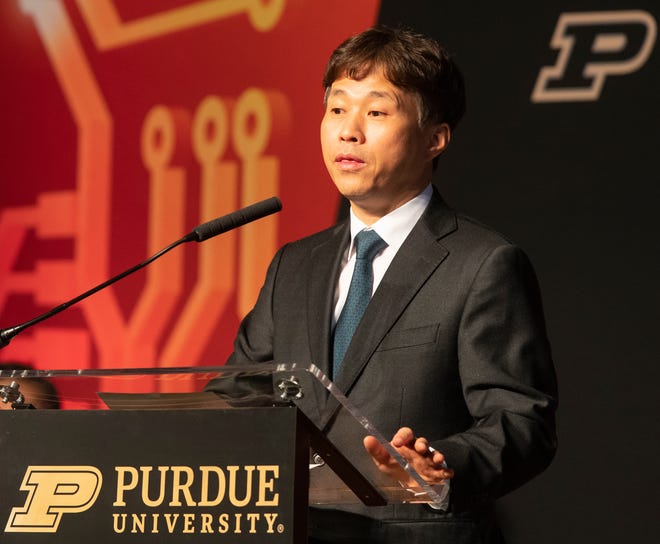 SK hynix CEO Kwak Noh-Jung speaks during the announcement of the partnership between Purdue University and SK hynix, Wednesday, April 3, 2024, at Purdue Memorial Union in West Lafayette, Ind.