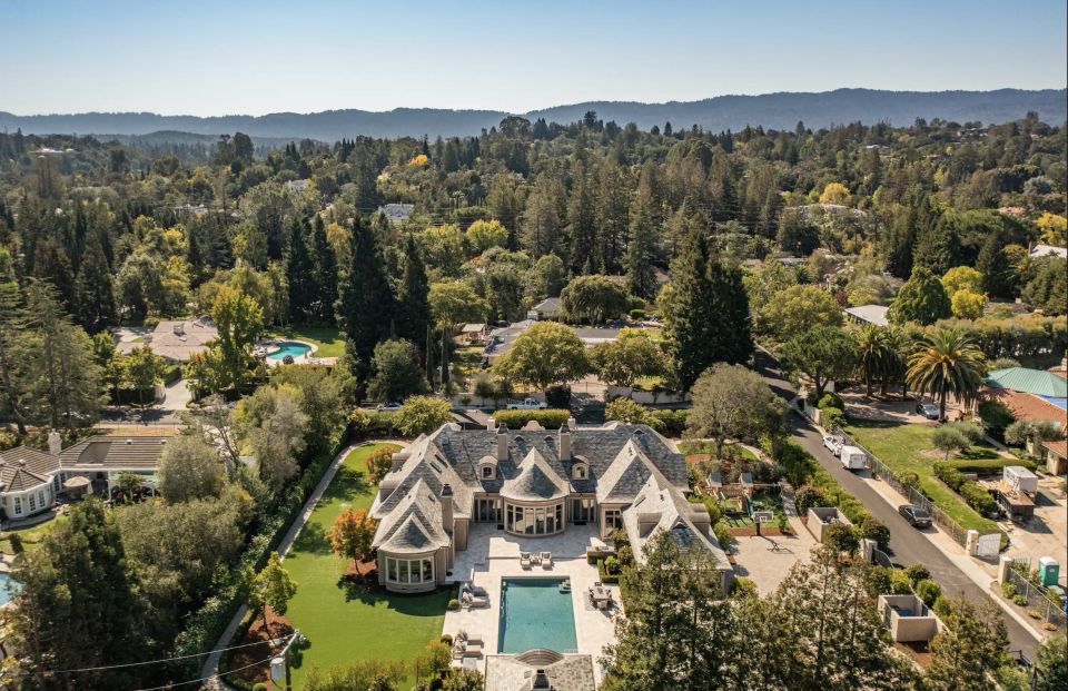 Glafkides' previous listing in Silicon Valley was sold for $14 million. 