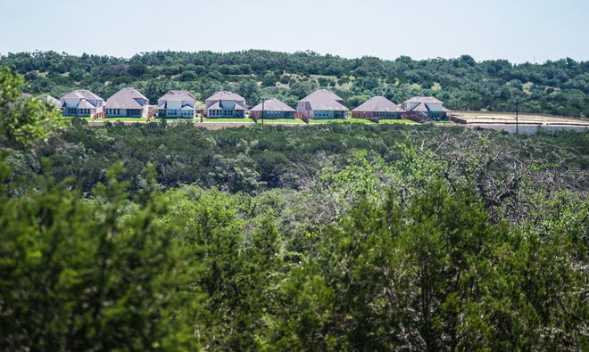 Castletop is surrounded by newly constructed houses. Using funds from the parks bond approved by voters last year, Travis County recently paid $40 million for the 475-acre Castletop property. As an alternative to housing, the property will be converted into parkland adjacent to Milton Reimers Ranch Park.
