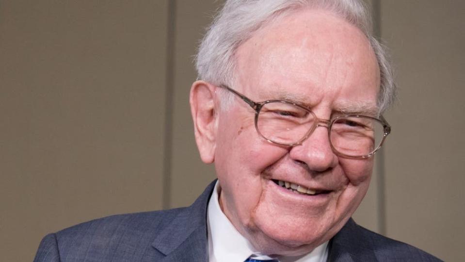 Berkshire Hathaway Profits From Crypto Despite Warren Buffet's Stance On Not Buying Even 'If All Were Offered To Me For $25'