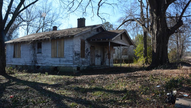 File photo of an abandoned property on Prentiss Street. The Jackson City Council unanimously approved the "Abandoned Property Task Force" during their Tuesday meeting to address the over 2,000 abandoned properties in Jackson.