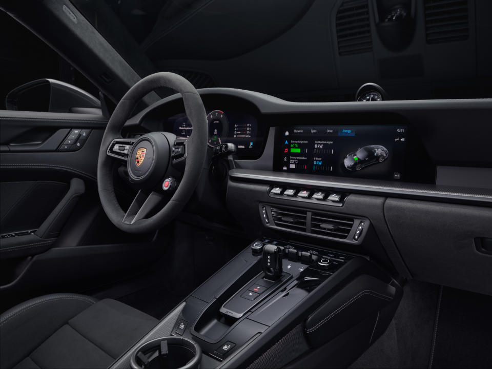2025 Porsche 911 Carrera GTS interior (credit: Porsche)
