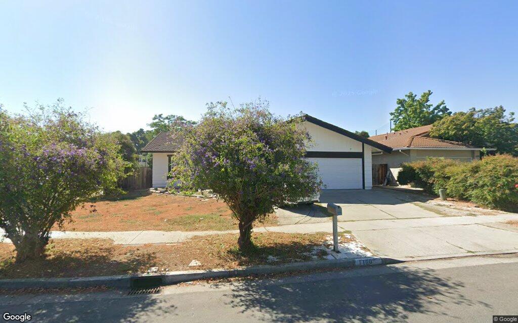 1120 Loupe Avenue - Google Street View