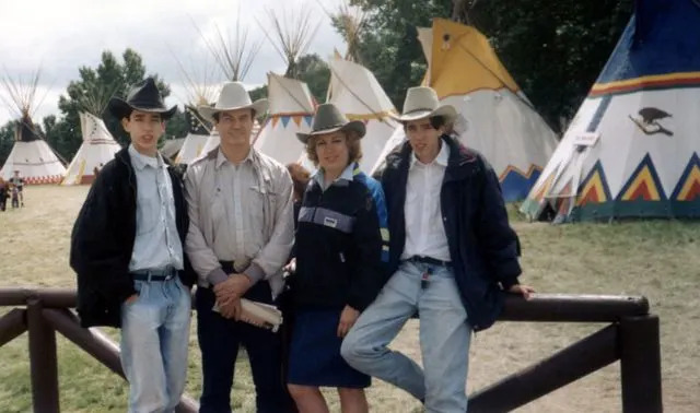 Jonathan Scott Twitter The Scott twins with their parents.