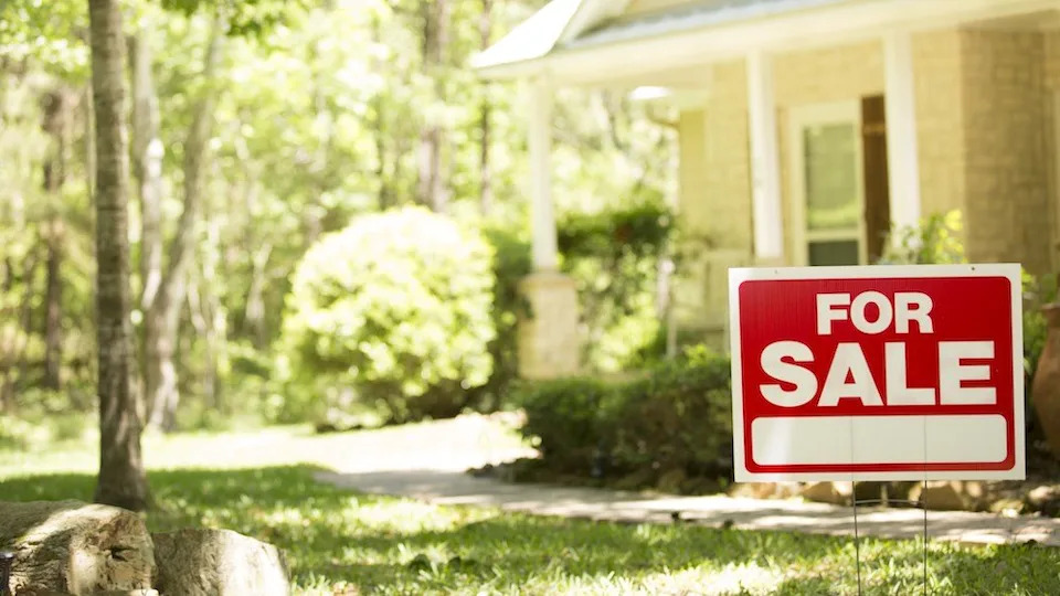 Cities are trying to crack down on corporate investors scooping up homes and turning them into rentals.<p class="credit">(Getty Images)</p>